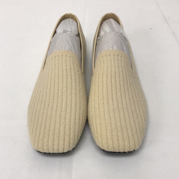 Vivaia womens flats shoes size 7.5 US - Picture 2 of 6